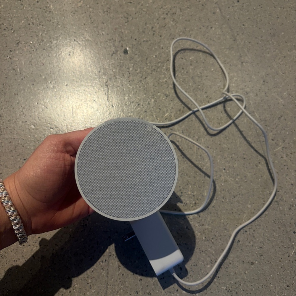 Amazon White Speaker